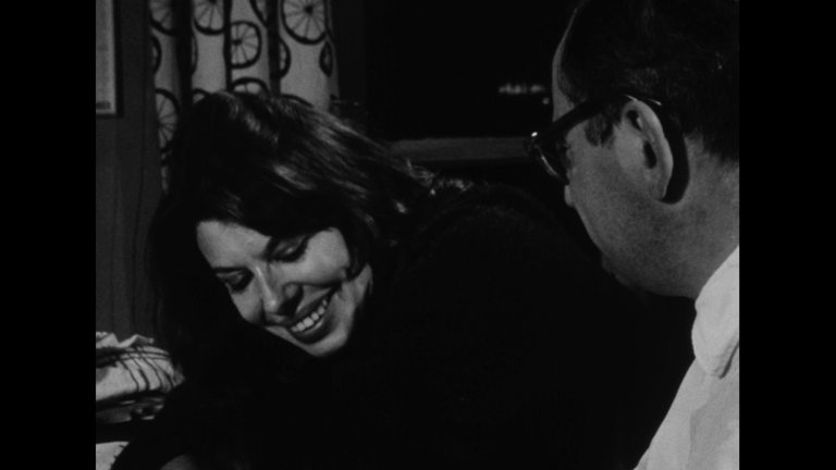 Screen capture from Chronicle of a Summer