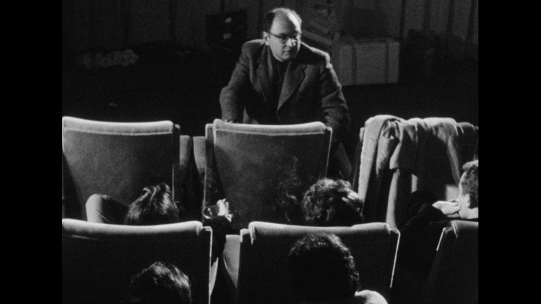 Screen capture from Chronicle of a Summer