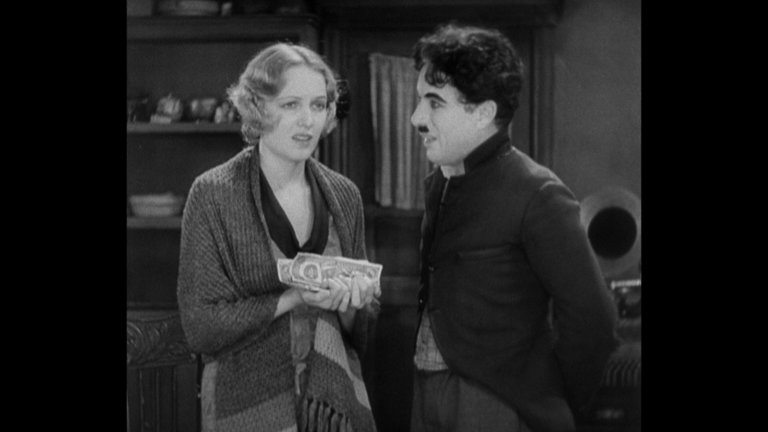 Screen capture from City Lights
