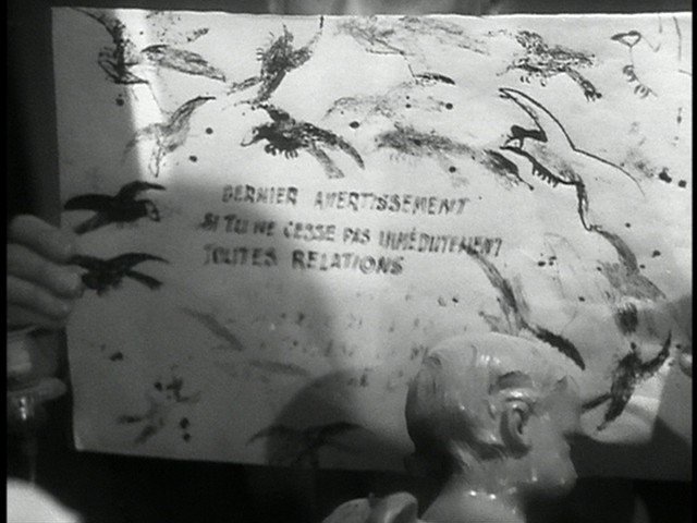 Screen capture from Le Corbeau