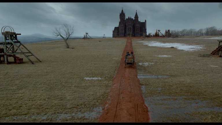 Screen capture from Crimson Peak