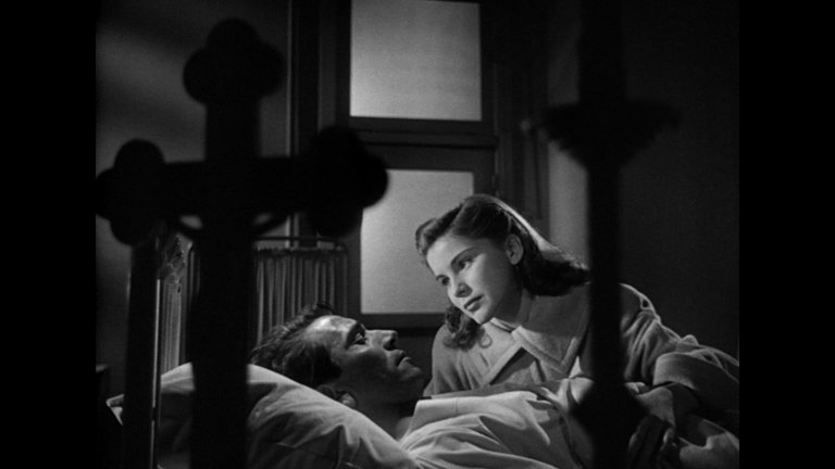 Screen capture from Cry of the City