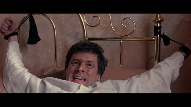 Screen capture from The Crying Game