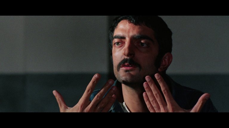 Screen capture from The Bird with the Crystal Plumage