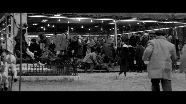 Screen capture from Sundays and Cybèle