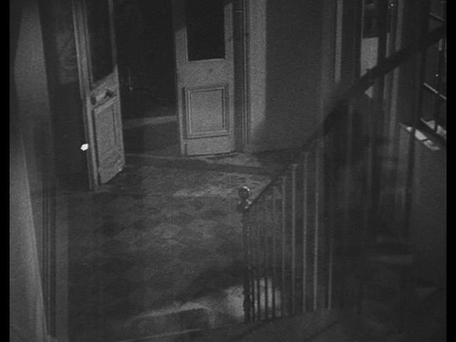 Screen capture from Les dames du Bois de Boulogne