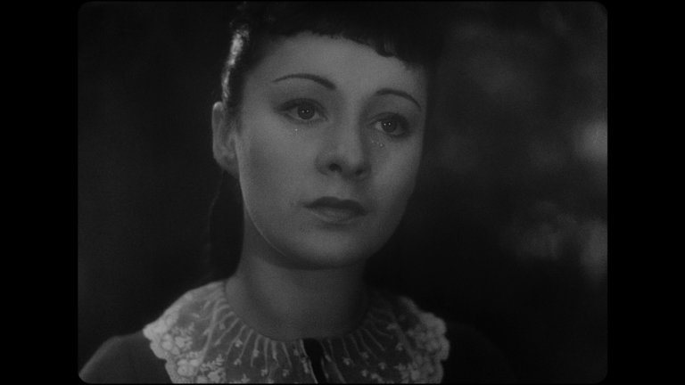Screen capture from A Day in the Country