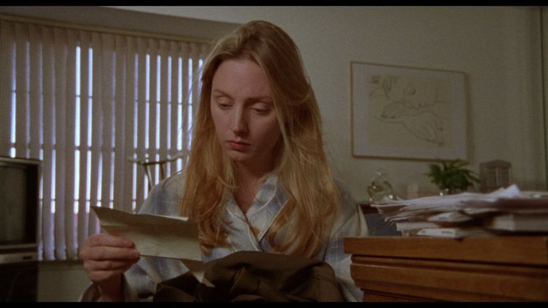 Screen capture from The Daytrippers