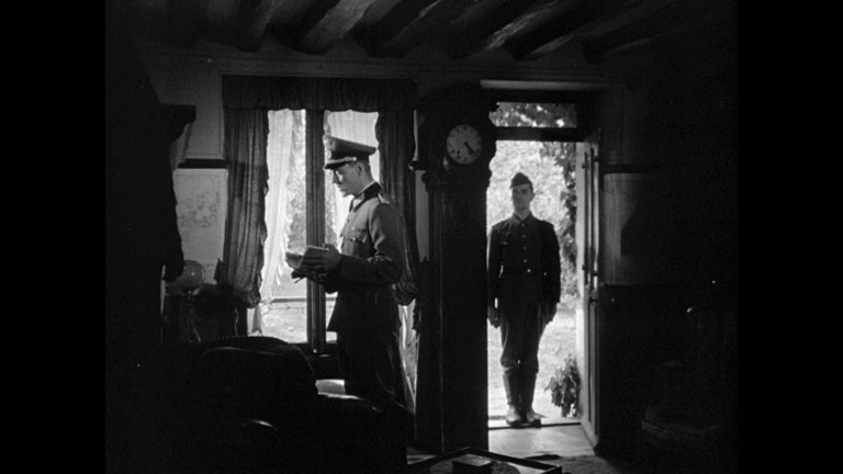 Screen capture from Le silence de la mer