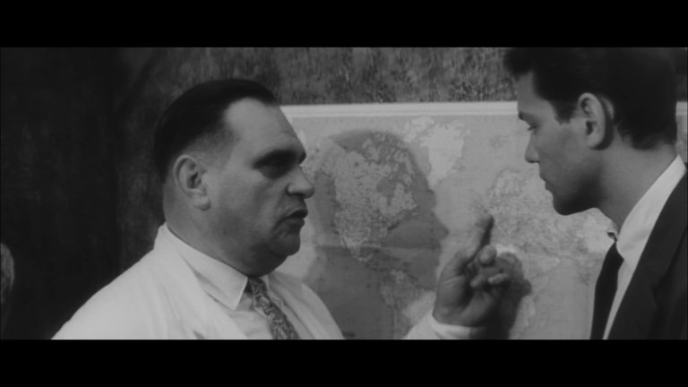 Screen capture from Lola