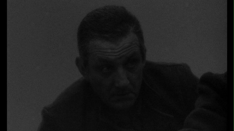 Screen capture from Le deuxième souffle