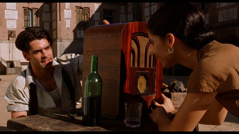 Screen capture from The Devil's Backbone