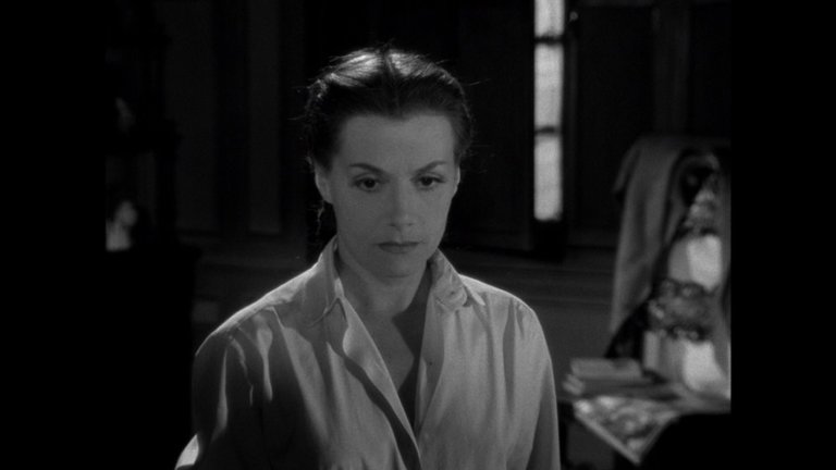 Screen capture from Les diaboliques