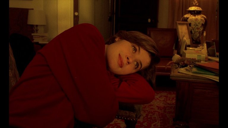 Screen capture from The Double Life of Véronique