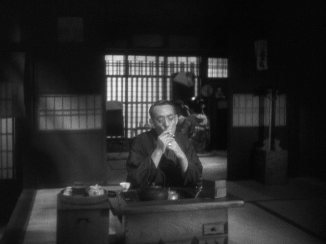 Screen capture from Kenji Mizoguchi's Fallen Women