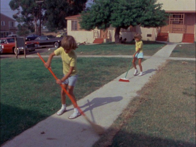 Screen capture from Three Popular Films by Jean-Pierre Gorin
