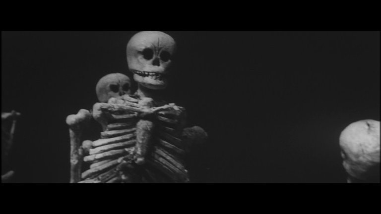 Screen capture from When Horror Came to Shochiku