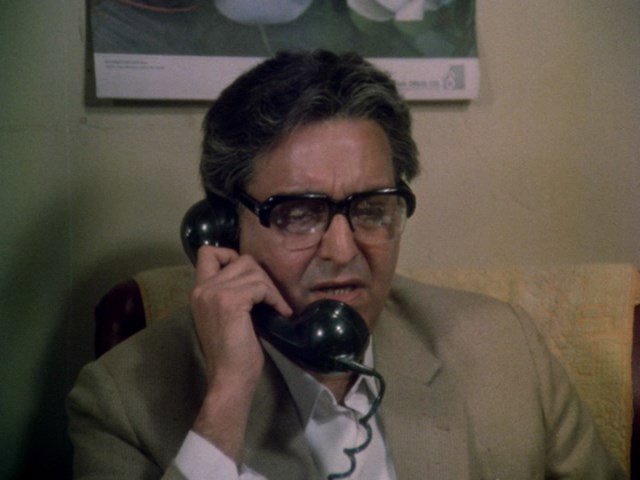 Screen capture from Late Ray