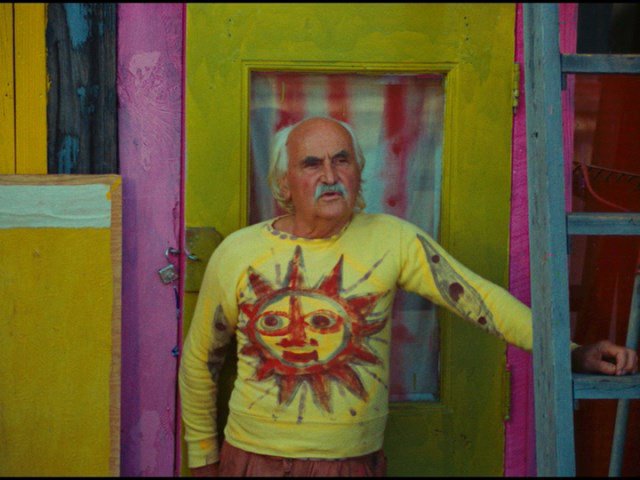 Screen capture from Agnès Varda in California