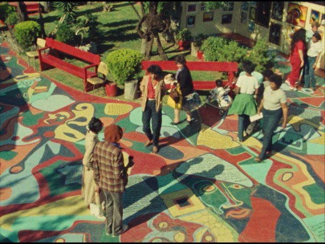 Screen capture from Agnès Varda in California