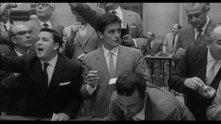 Screen capture from L'eclisse