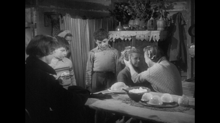 Screen capture from Europe ’51