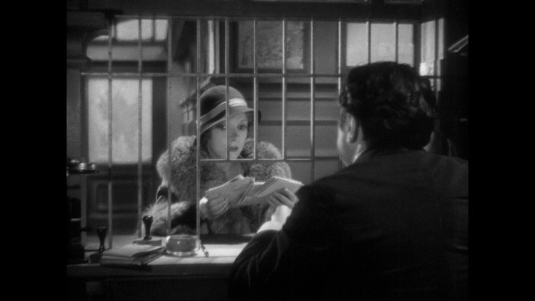 Screen capture from A Farewell to Arms