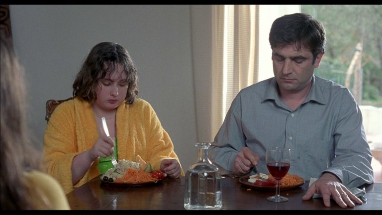 Screen capture from Fat Girl