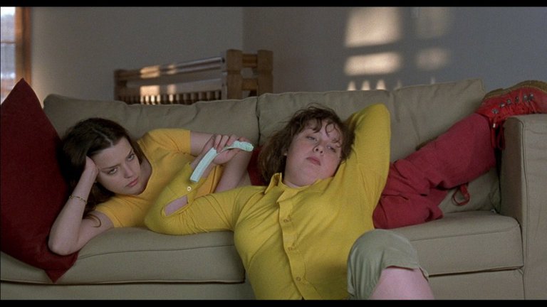 Screen capture from Fat Girl