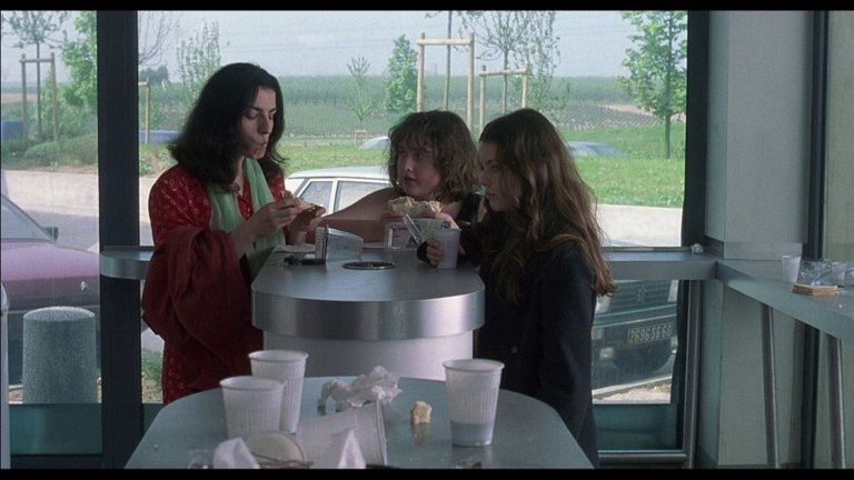 Screen capture from Fat Girl