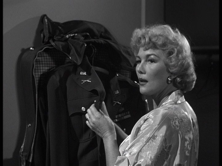 Screen capture from The Fearmakers