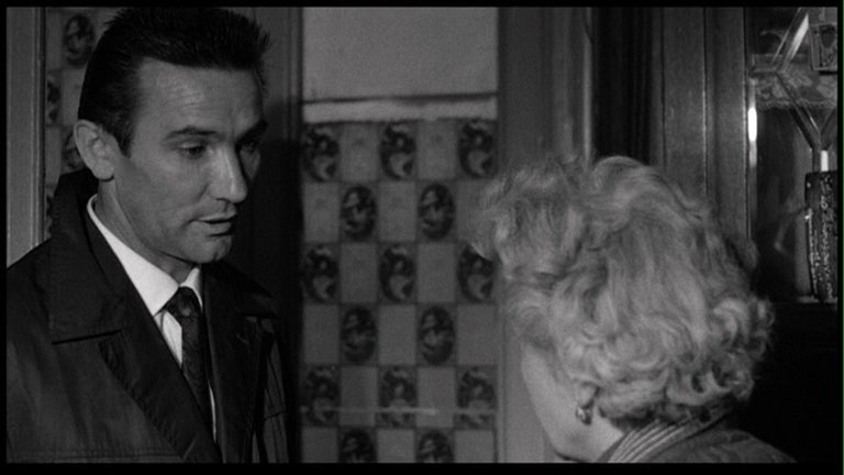 Screen capture from I fidanzati