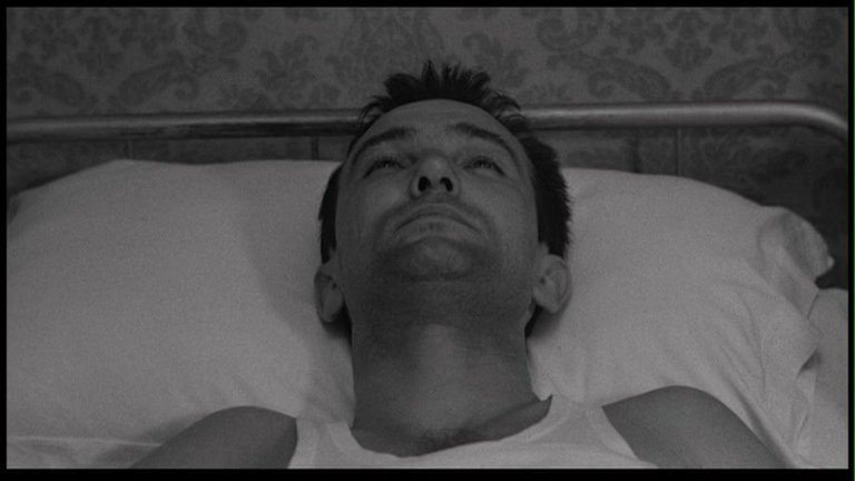Screen capture from I fidanzati