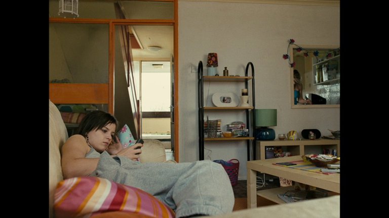 Screen capture from Fish Tank