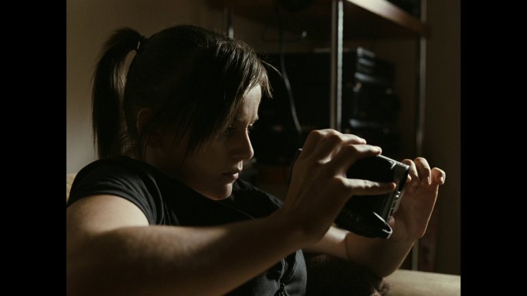 Screen capture from Fish Tank