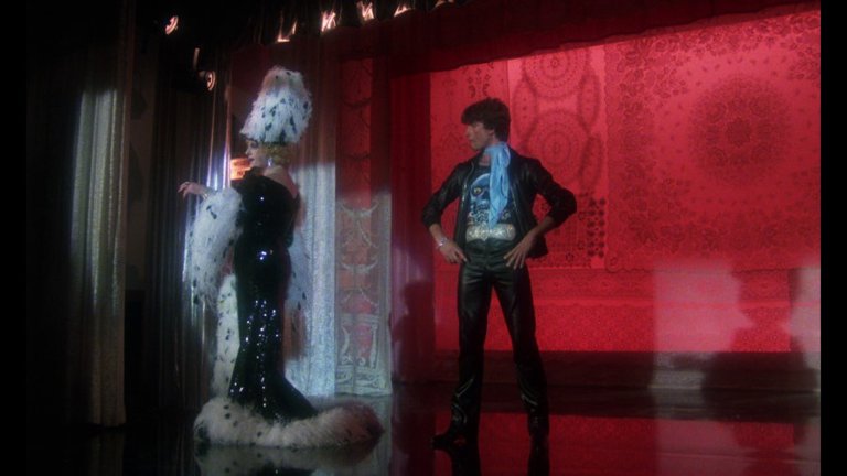 Screen capture from La Cage aux Folles