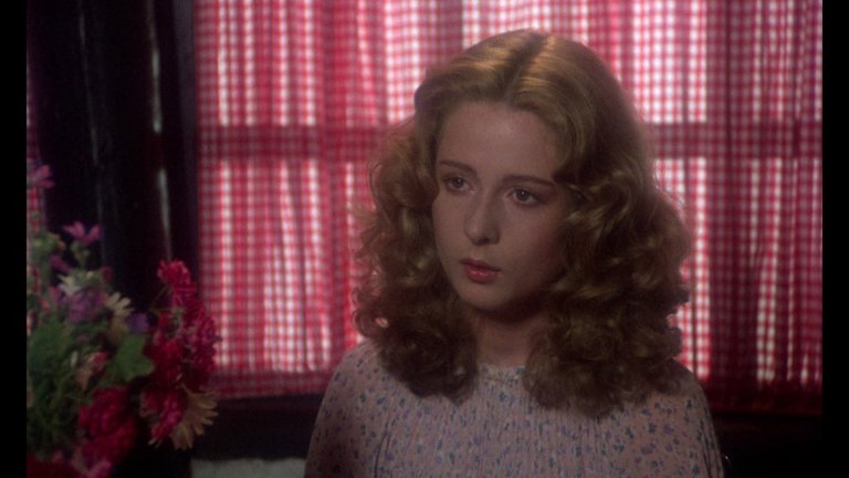 Screen capture from La Cage aux Folles