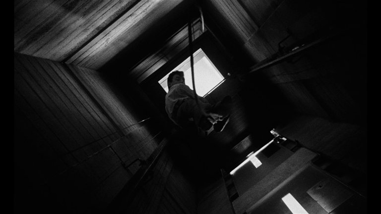 Screen capture from Elevator to the Gallows
