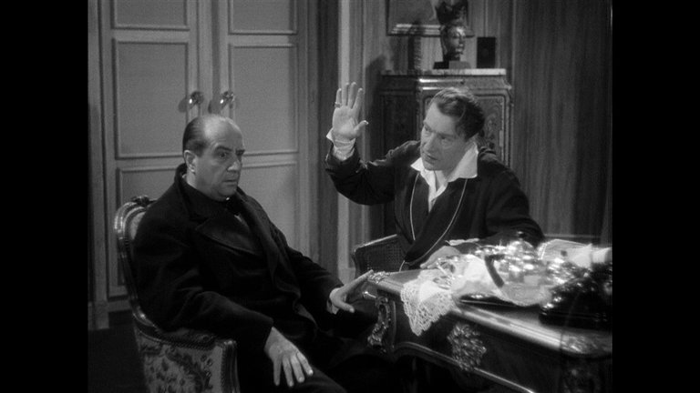 Screen capture from Sacha Guitry: Four Films 1936 - 1938