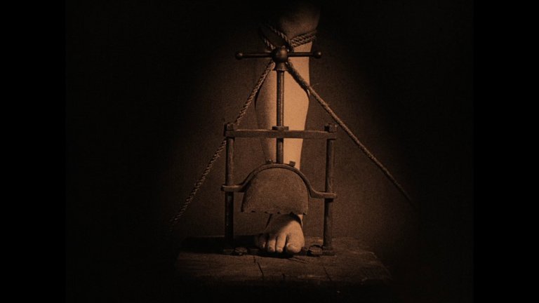 Screen capture from Häxan