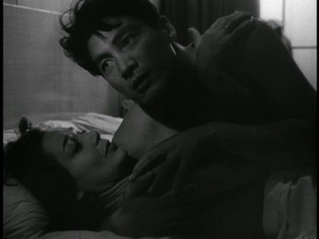 Screen capture from Hiroshima mon amour