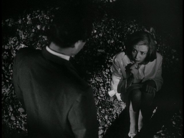 Screen capture from Hiroshima mon amour