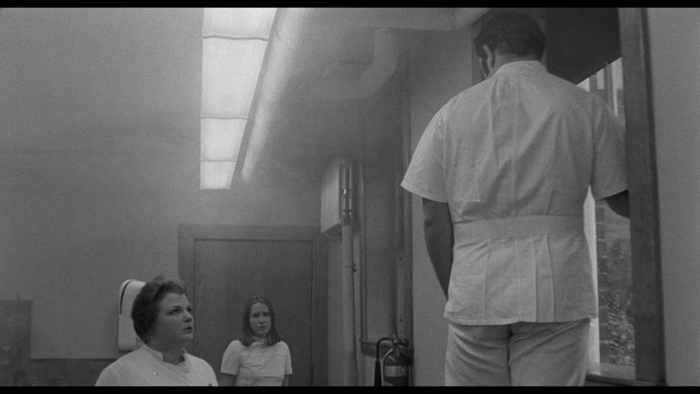 Screen capture from The Honeymoon Killers