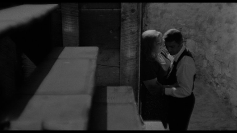 Screen capture from The Honeymoon Killers