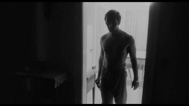 Screen capture from The Honeymoon Killers