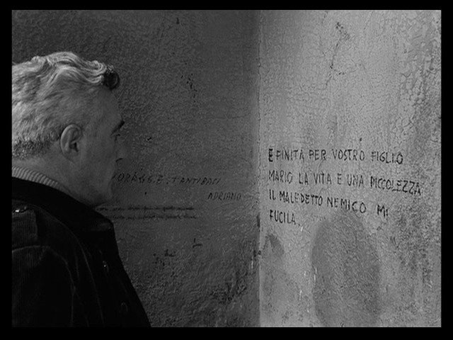 Screen capture from Il Generale Della Rovere