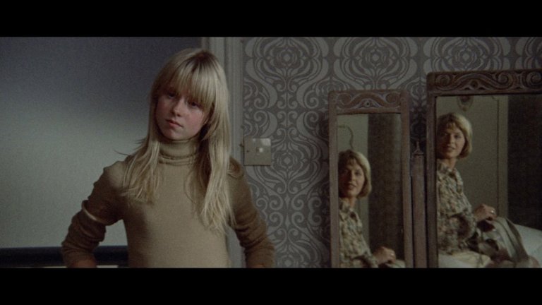 Screen capture from Images