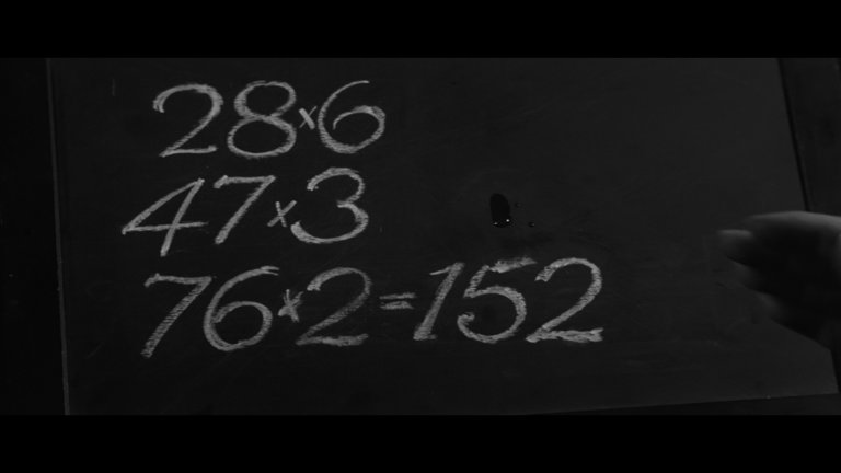 Screen capture from The Innocents