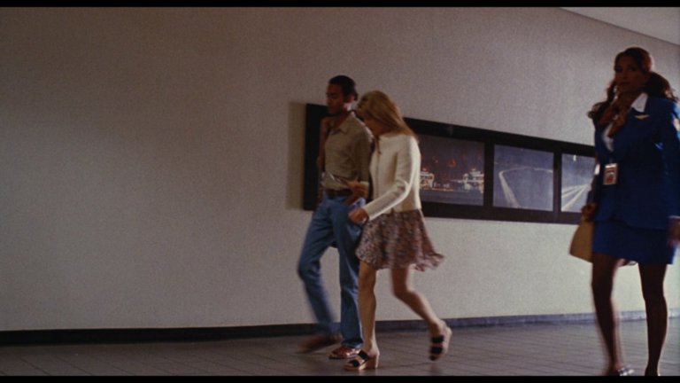 Screen capture from Jackie Brown