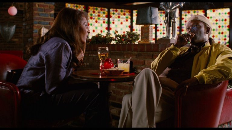 Screen capture from Jackie Brown